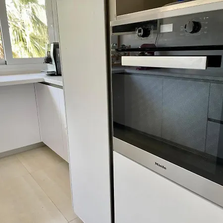 Banus Hause Apartamento *